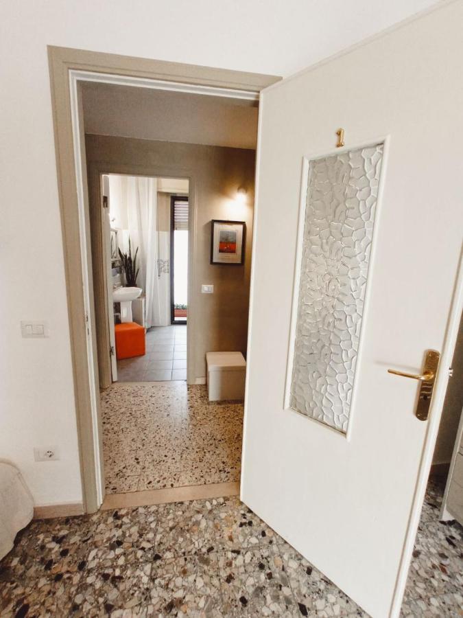 Myhouse Hotel Олбия Екстериор снимка