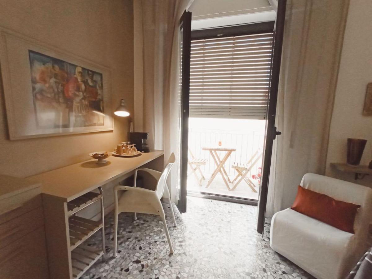 Myhouse Hotel Олбия Екстериор снимка