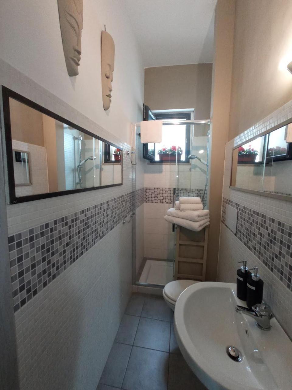 Myhouse Hotel Олбия Екстериор снимка