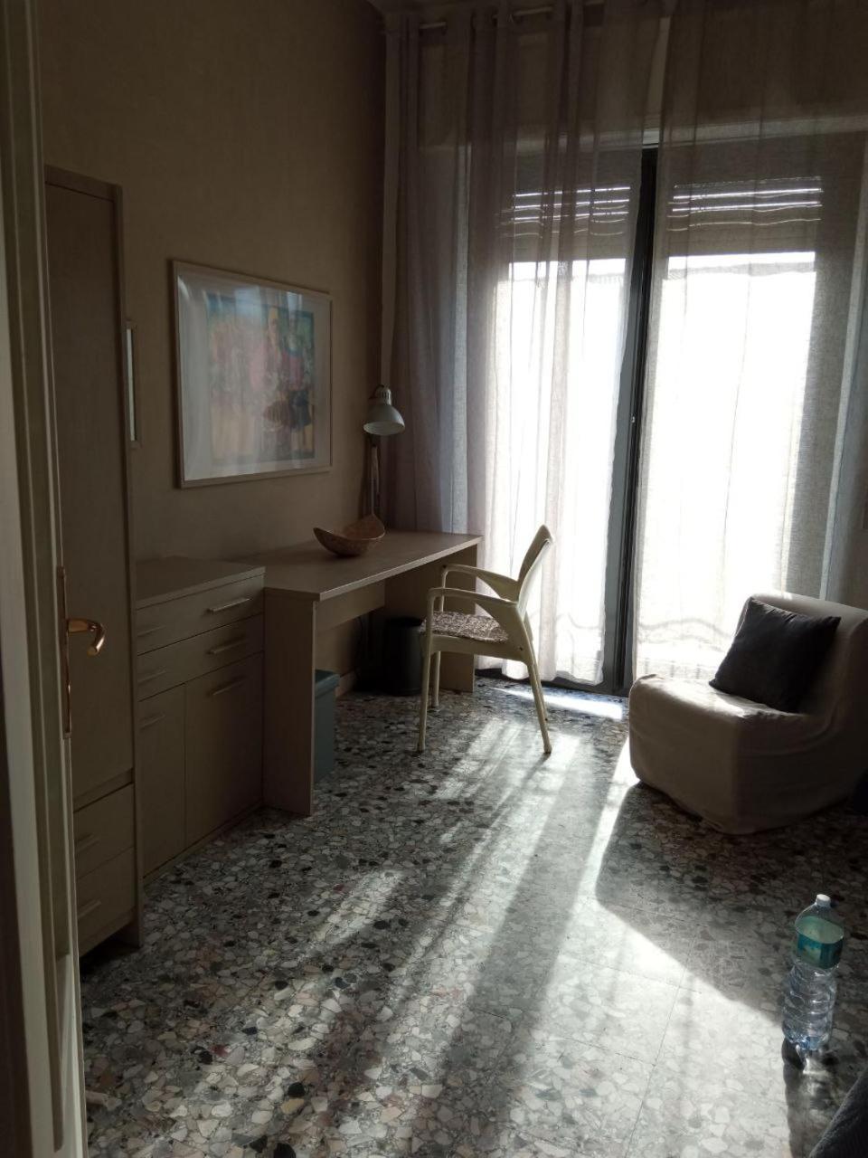 Myhouse Hotel Олбия Екстериор снимка